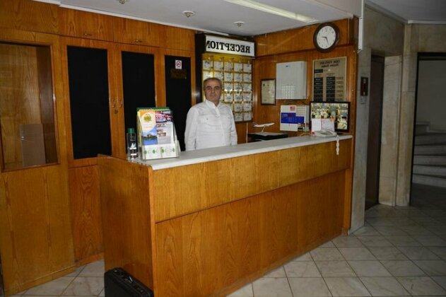 Hotel Oz Villa - Photo2