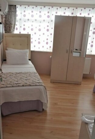 Huxley Hotel and Aparts Old City - Photo4