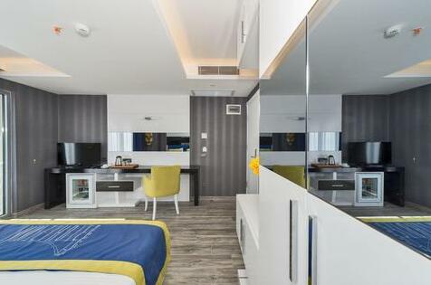 Inntel Hotel Istanbul - Photo5