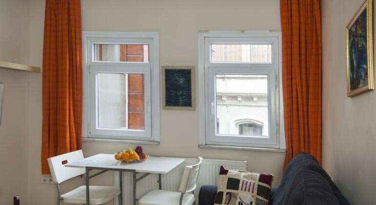 Istanbul Apartments Cihangir - Photo3