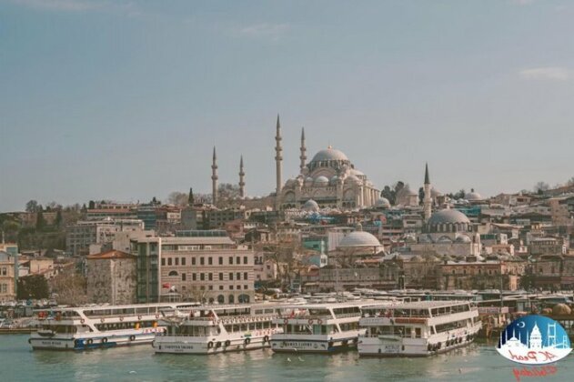 Istanbul's Colors - A C Pearl Holiday Signature Collection