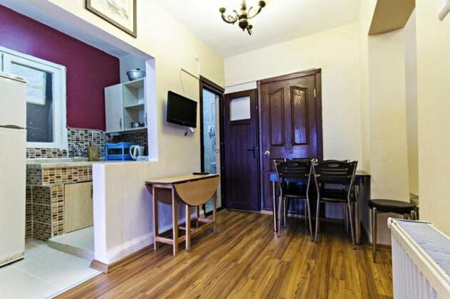 Karen Apart Hotel - Photo2