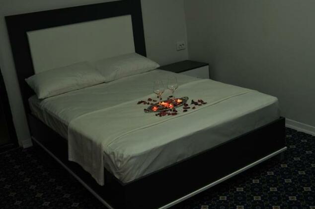 Larissa Aparthotel - Photo4