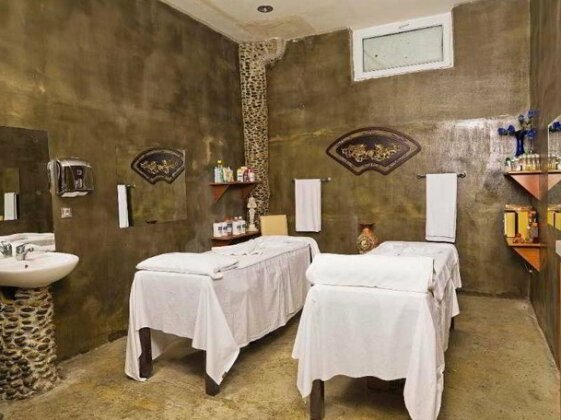 Legend Hotel Riva - Photo5