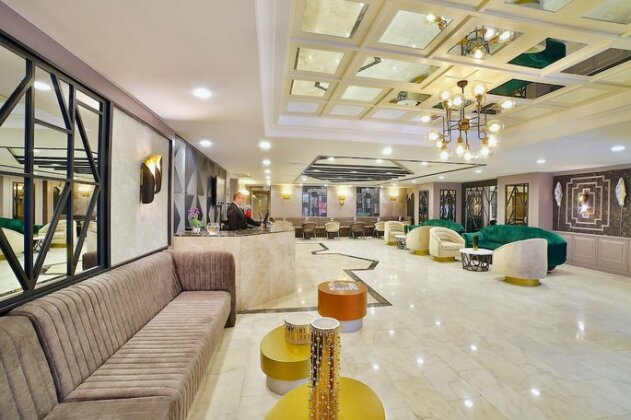 Lion Hotel - Photo4