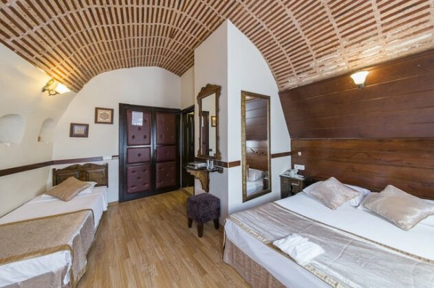 Naz Wooden House Inn - Photo2