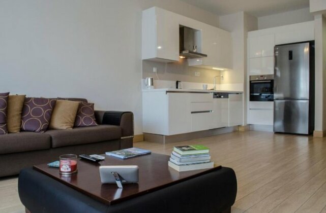 New Cozy Residence near Istanbul Airport and shopping malls - Photo3