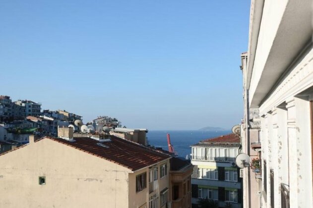 One room in the heart of Istanbul / 100 mt Taksim - Photo4