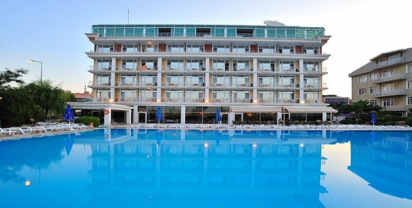 Pelikan Hotel Istanbul - Photo2