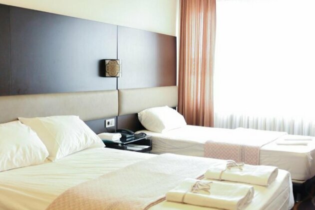 Pluton Hotel - Photo5