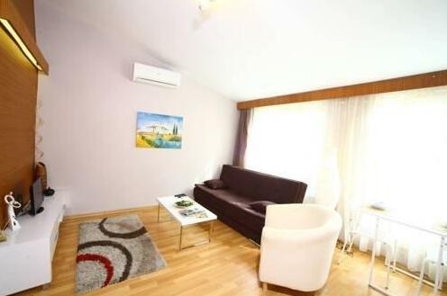 Rose Suites - Photo5