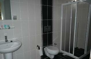 Seven Hotel Apartments - Photo5