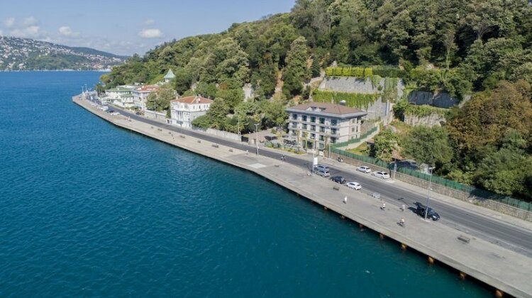 The Central Palace Bosphorus Tarabya - Photo2