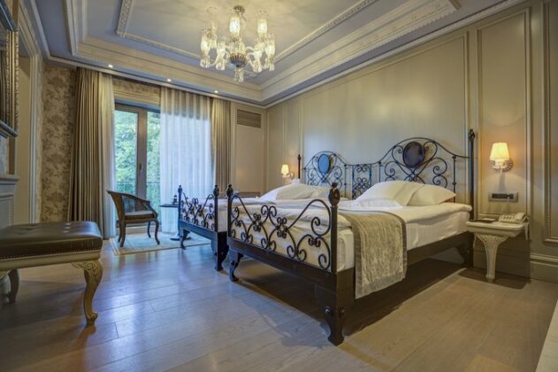 The Central Palace Bosphorus Tarabya - Photo3