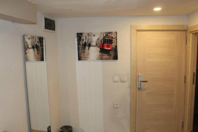 The Lola Hotel - Photo4