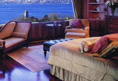 The Ritz-Carlton Istanbul at the Bosphorus - Photo4