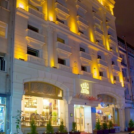 Tilia Hotel