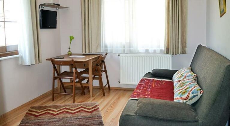 Topkapi Apartments - Photo2