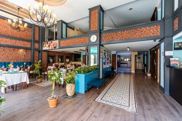 Viva Deluxe Hotel - Photo4
