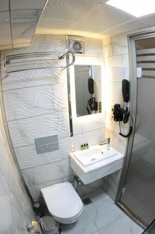 X-Nellyi Hotel - Photo5