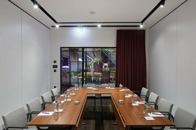YOTELAIR Istanbul Airport - Photo3