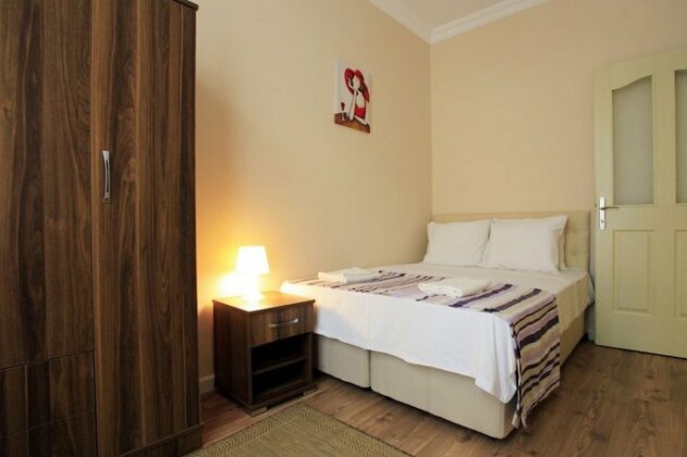Alsancak City Hostel - Photo3