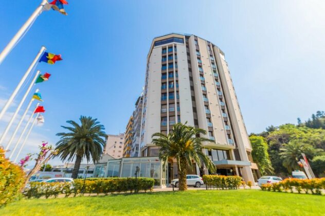 Best Western Plus Hotel Konak - Photo2