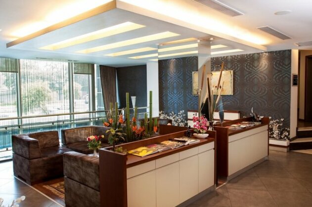 Blanca Hotel - Photo5