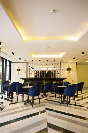 Emens hotel - Photo2