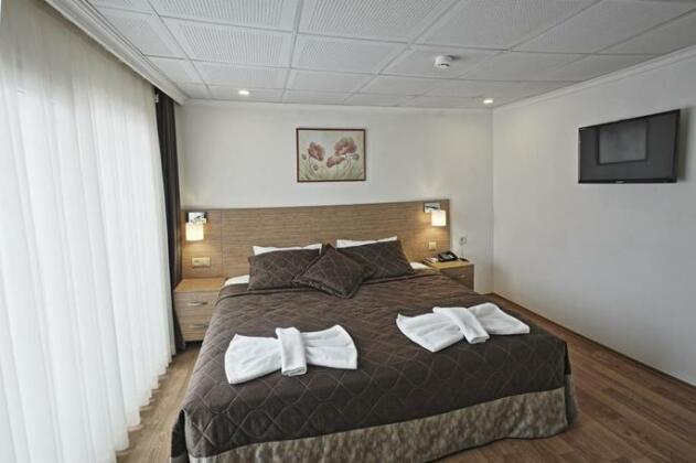 Hotel Apart Alsancak - Photo2