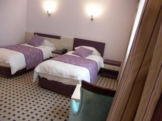 Izan Hotel - Photo5