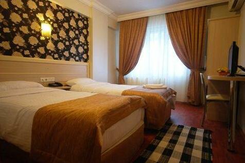 Mini Hotel Izmir - Photo4