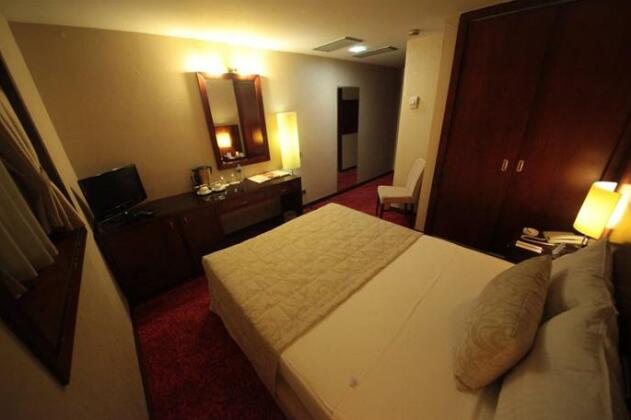 Palm City Hotel Izmir - Photo3