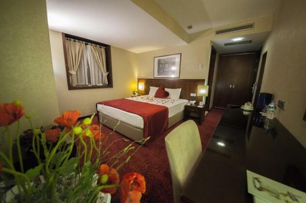 Palm City Hotel Izmir - Photo4