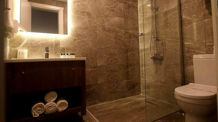 Plaza Hotel Izmir - Photo4