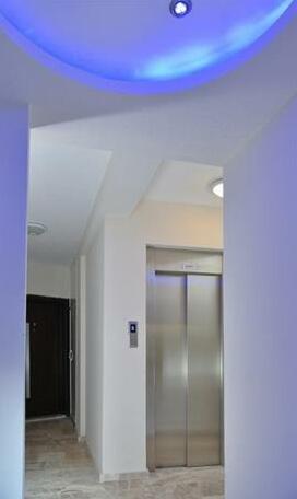 Sky Residence Apartments - Photo2