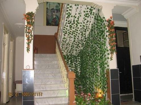 Vatan Hotel - Photo2