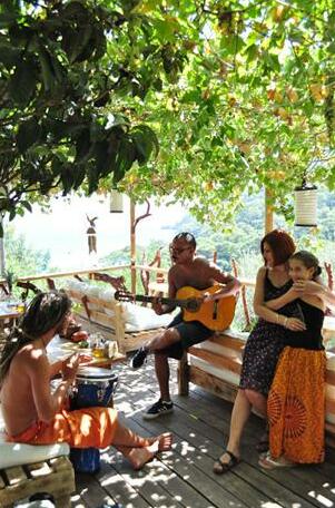Turan Hill Lounge - Photo4