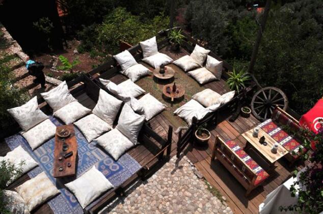 Turan Hill Lounge - Photo5