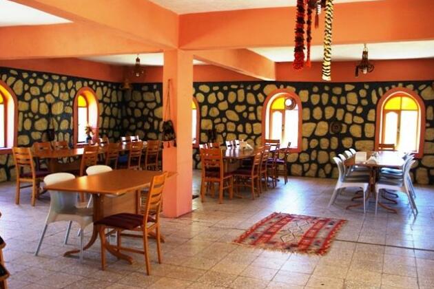 Nemrut Kervansaray Hotel - Photo4