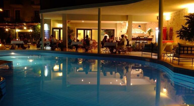 Ekinhan Hotel - Photo2