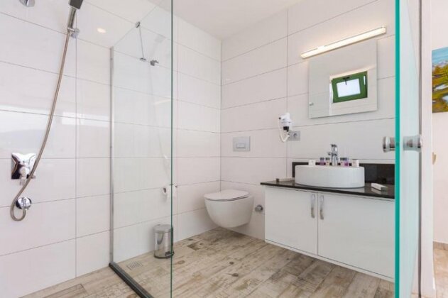 Greenbeach Hotel - Photo4