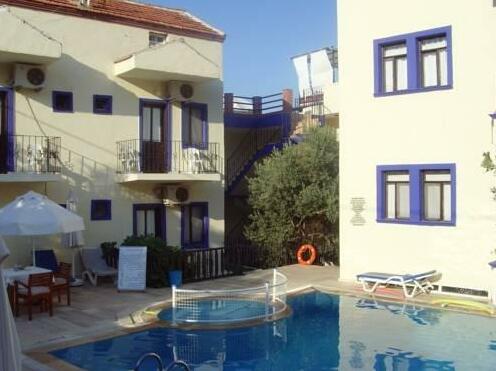 Lizo Hotel - Photo2