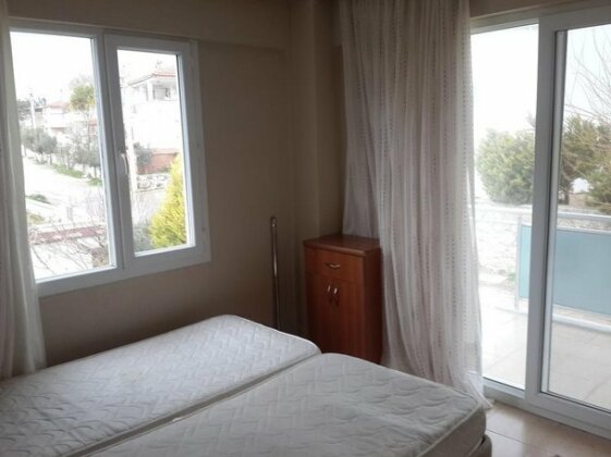 Kum Holiday Home - Photo4