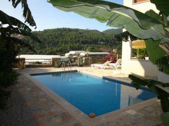 Villa Felix with Private Pool and Sea View