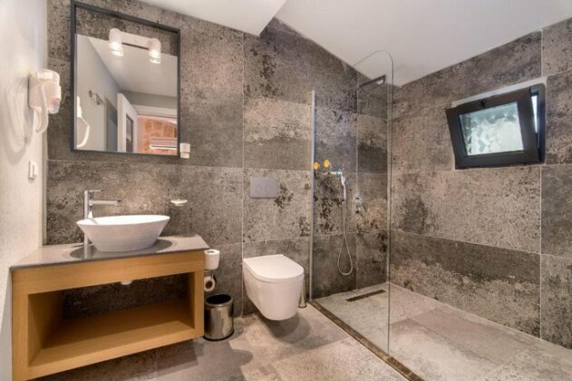Isola 12 Hotel - Photo5