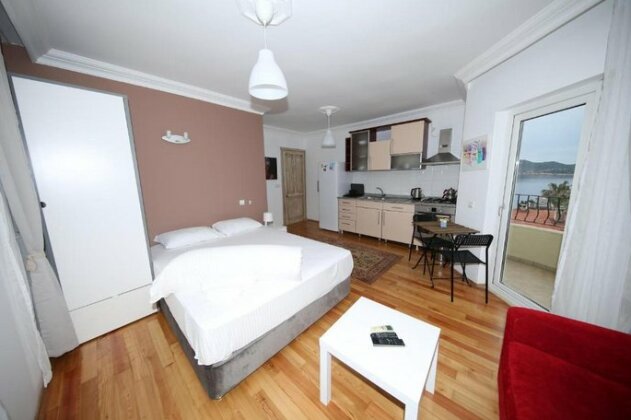 Kale Apart - Photo5