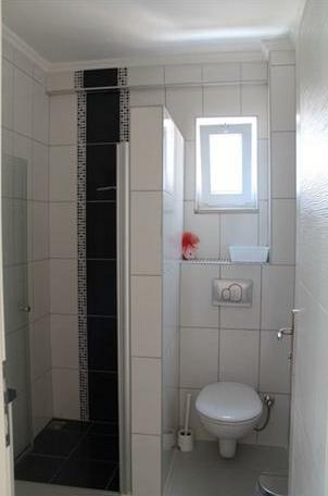Kasinn Apart Kirmizi - Photo2