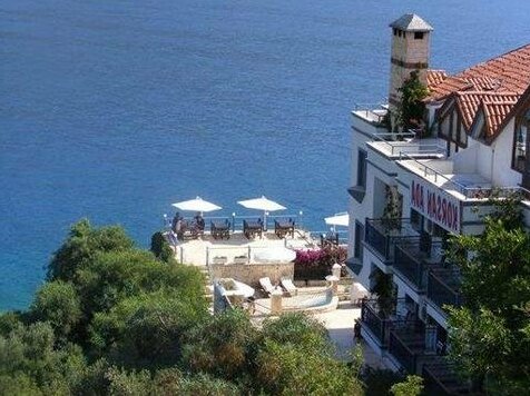 Korsan Ada Hotel - Photo2