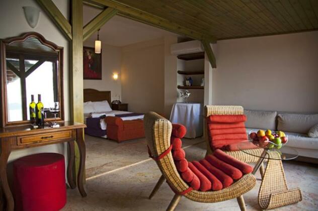 Nur Beach Hotel - Photo5